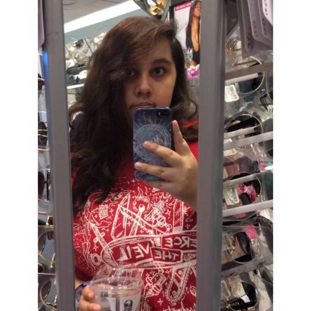 Meet your Posher, Samantha